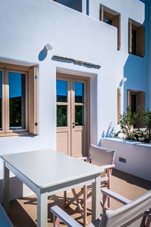 Milia Gi Suites Pollonia Pokój zdjęcie